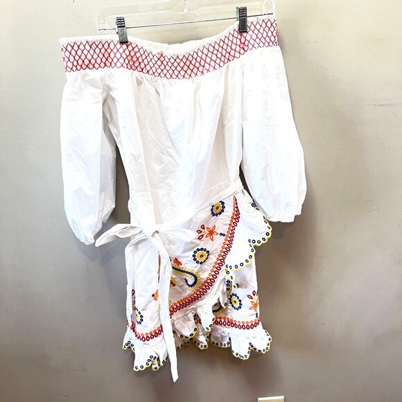 NEW‎ Tulsarosa Women's Off The Shoulder White Embroidered Mini Dress- Size XL - Picture 1 of 6